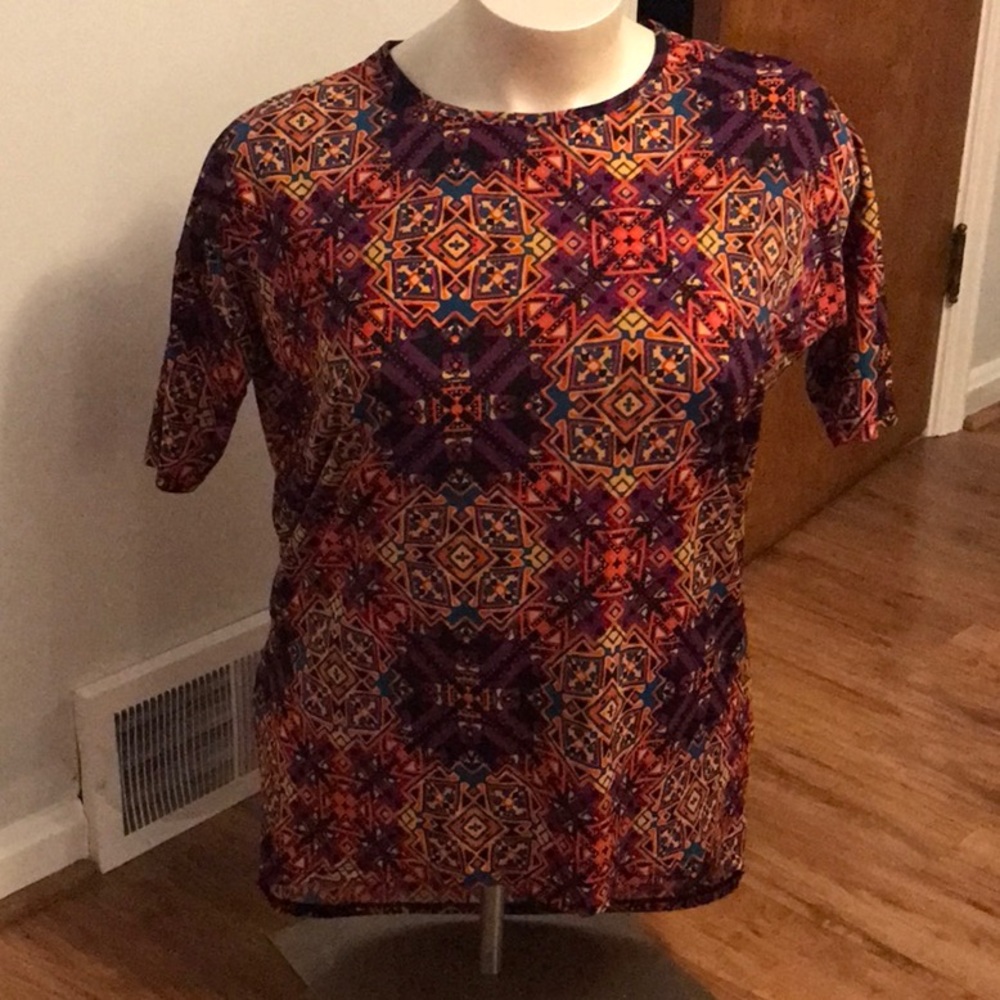 LuLaRoe Multi-colored Top, size M